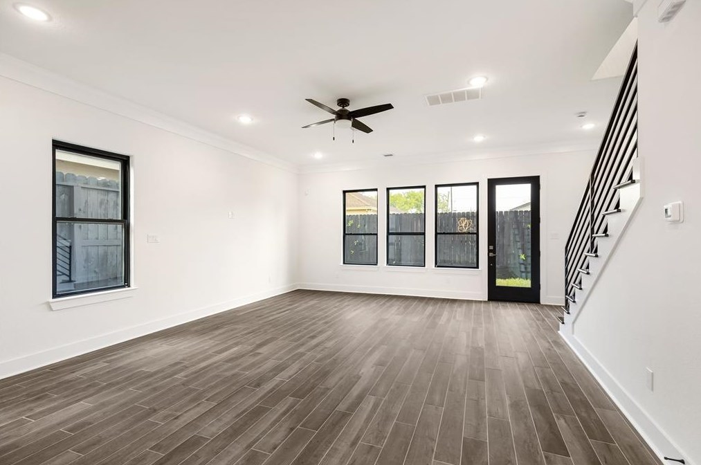 4509 Galesburg St, Houston TX  77051-2650 exterior