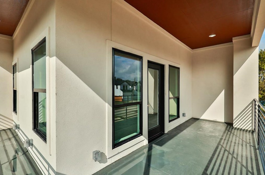 4509 Galesburg St, Houston TX  77051-2650 exterior
