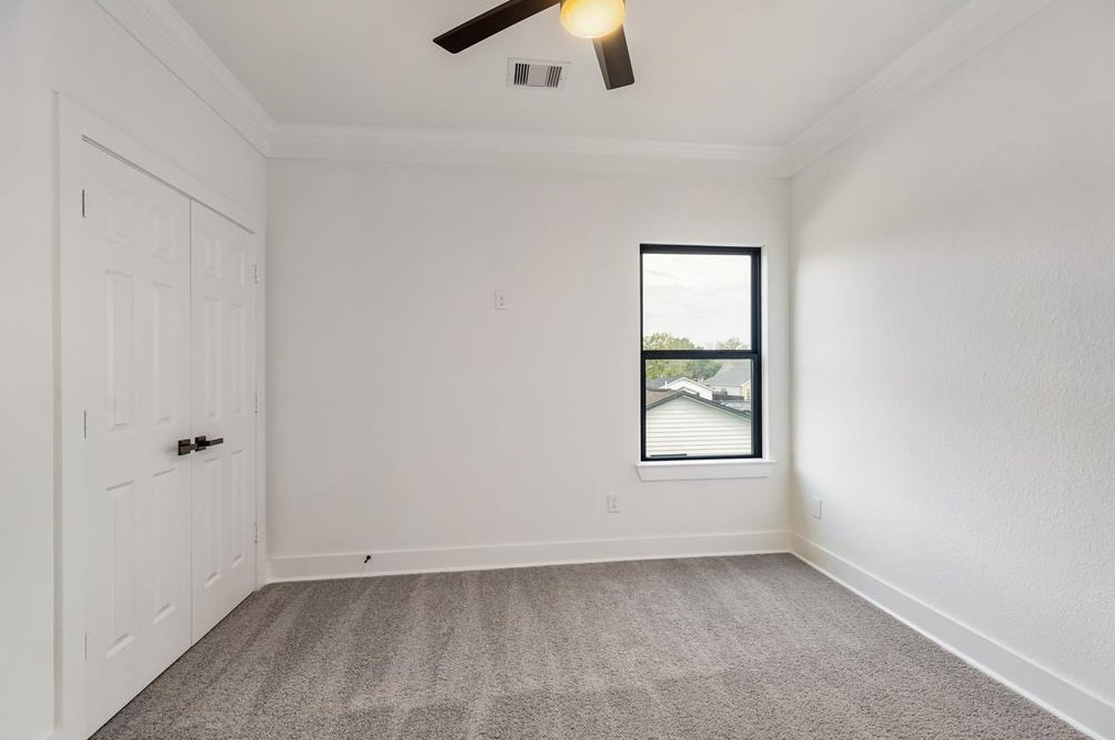 4509 Galesburg St, Houston TX  77051-2650 exterior
