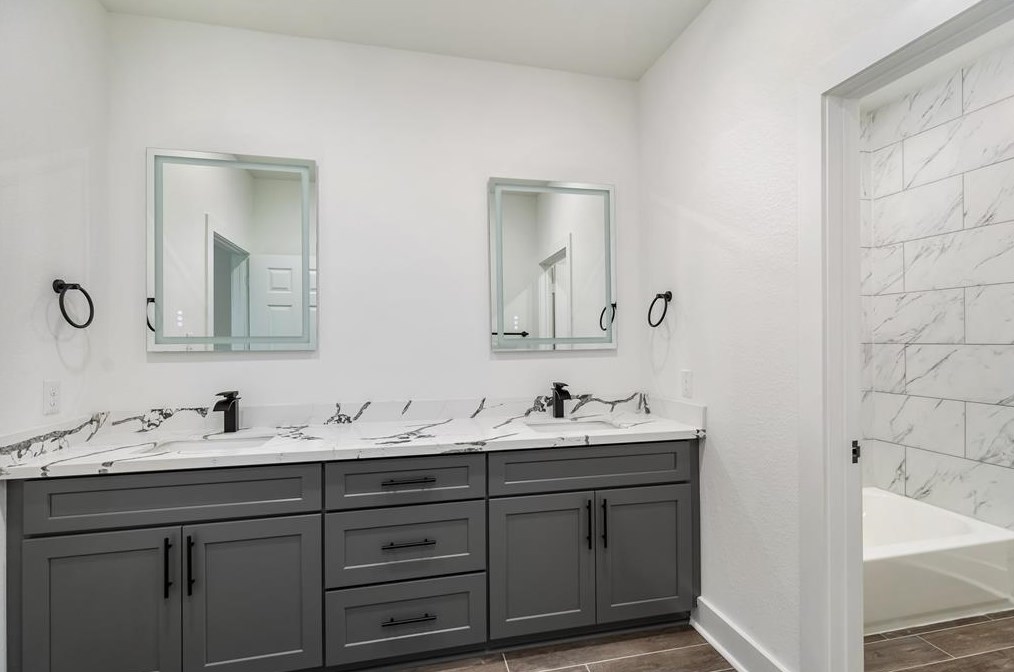 4509 Galesburg St, Houston TX  77051-2650 exterior