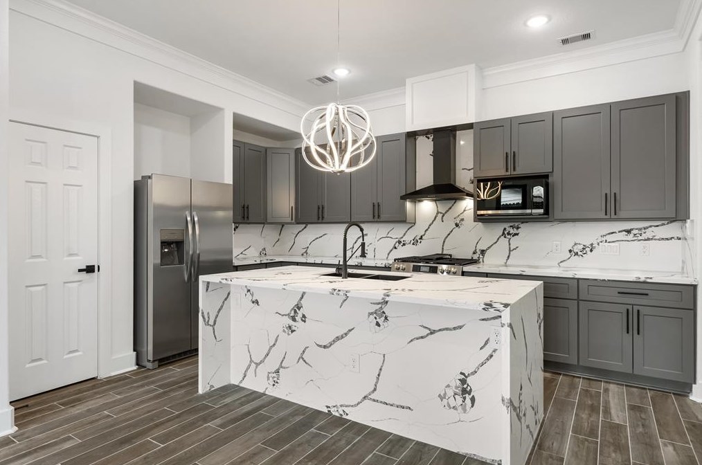 4509 Galesburg St, Houston TX  77051-2650 exterior
