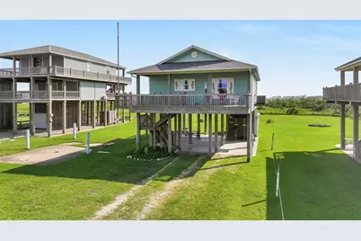 839 S Monkhouse Drive, Crystal Beach, TX 77650 - Photo 1