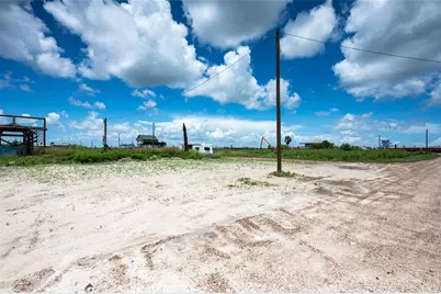 3413 Sailfish Drive, Port Bolivar, TX 77650 - Photo 1