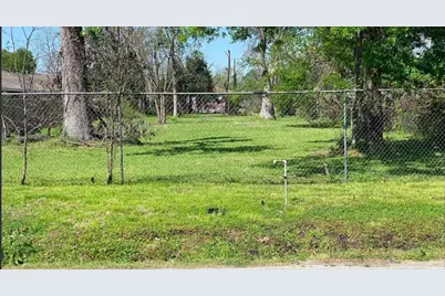 5609 Pickfair Street, Houston, TX 77026 - Photo 5