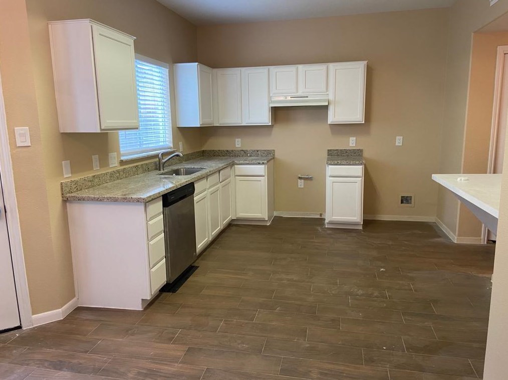 19419 Maywood Falls Cir, Houston TX  77084-2268 exterior