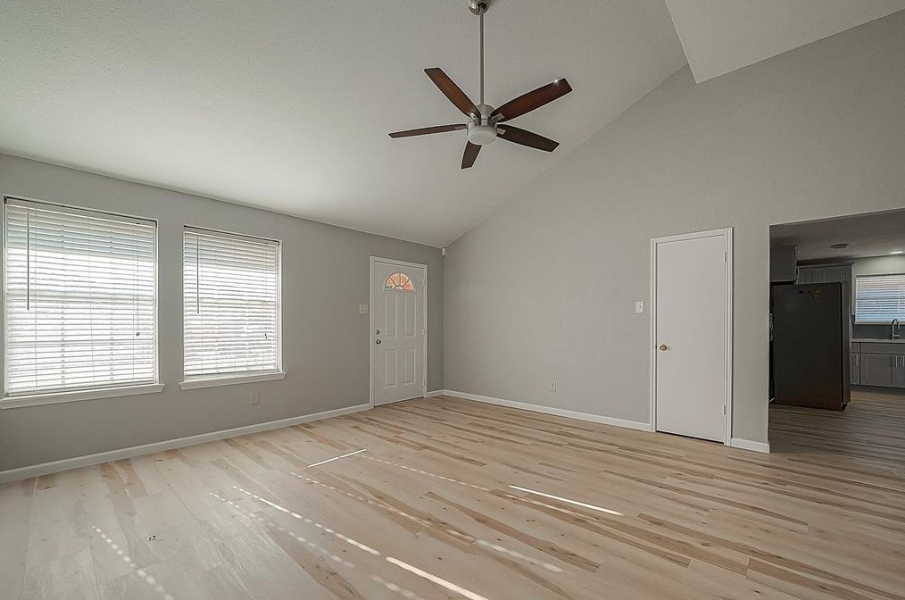 9463 Coast Bridge St, Houston TX  77075-5022 exterior