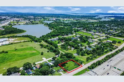 302 N Highway 146, Baytown, TX 77520 - Photo 7