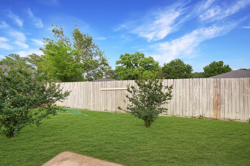 3238 Lindenfield Dr, Katy TX  77449-6670 exterior