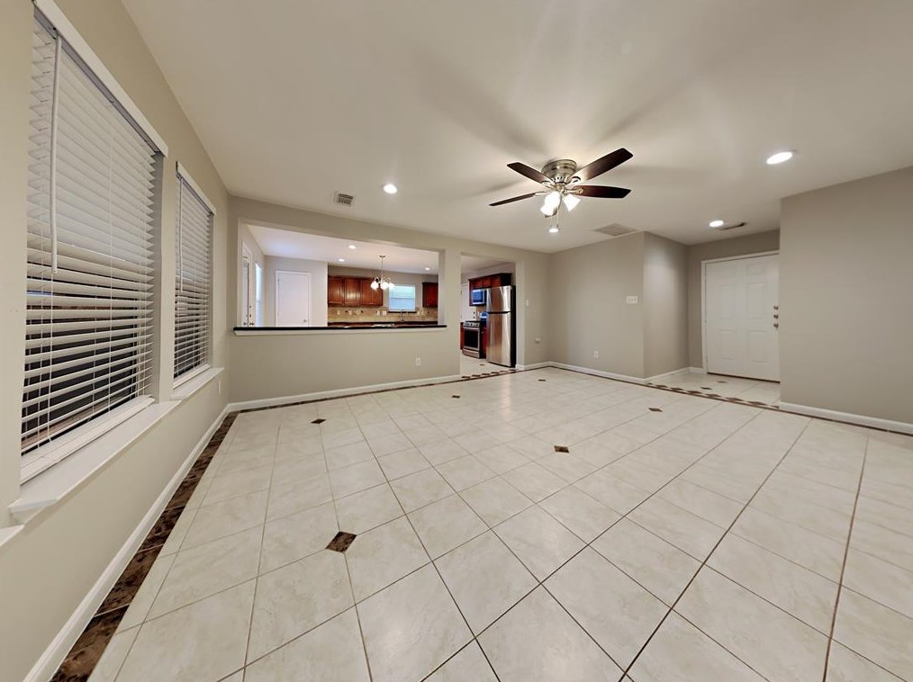 15502 Miller House Ln, Houston TX  77086-1159 exterior