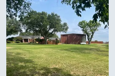8695 N State Highway 71, El Campo, TX 77437 - Photo 3