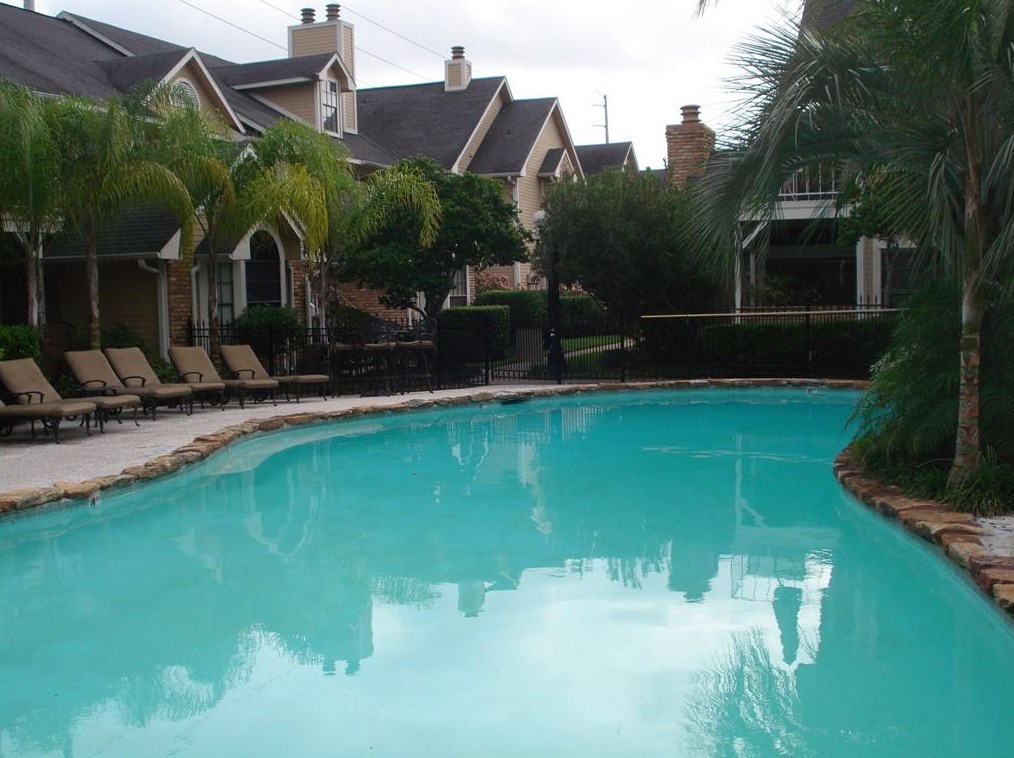2300 Old Spanish Trl, Houston TX  77054-2154 exterior