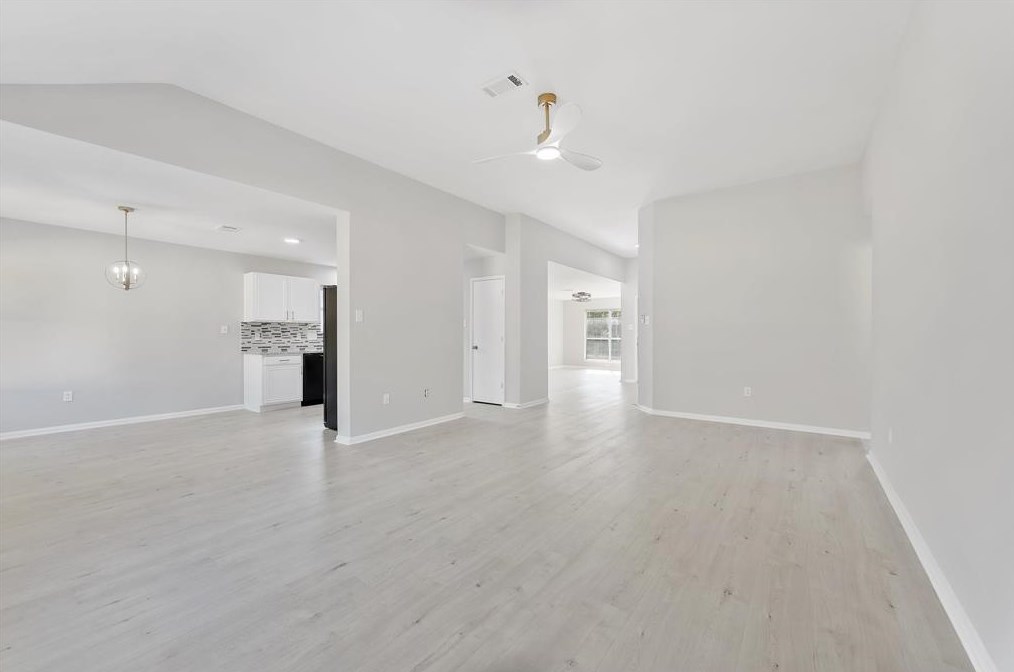 2615 Woodcreek Mdw Ln, Houston TX  77073-3149 exterior
