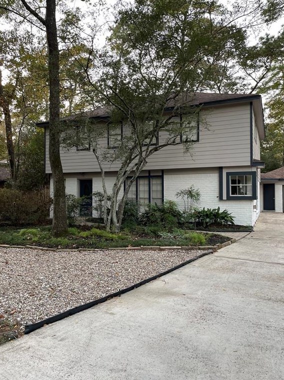 19 Thimbleberry Ct, Spring TX  77380-3945 exterior