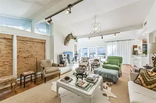 215 Sleepy Hollow Ct, Seabrook, TX 77586 - Photo 5