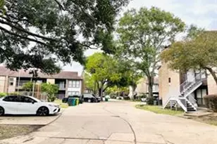 6633 W Airport Blvd, Houston, TX 77035 - Photo 3