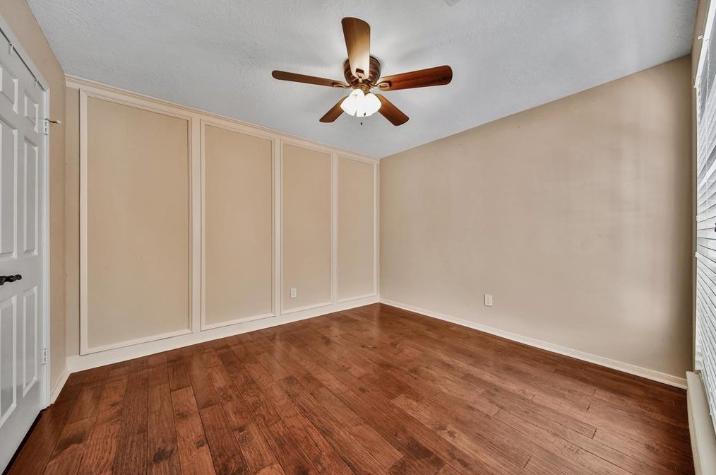 14015 Jupiter Hl Dr, Houston TX  77069-1702 exterior