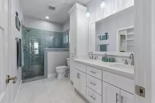 22520 Bay Point Dr, Galveston, TX 77554 - Photo 21