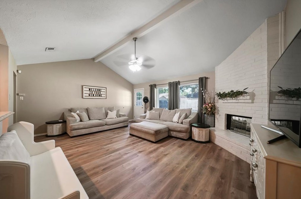 5819 Woodmancote Dr, Humble TX 77346-2653 exterior