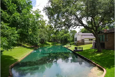 4811 Lake Village Drive, Fulshear, TX 77441 - Photo 7