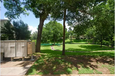 4811 Lake Village Drive, Fulshear, TX 77441 - Photo 9
