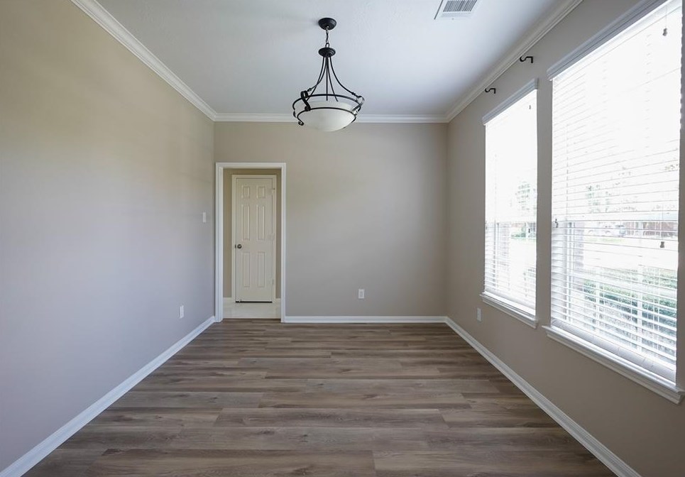 2739 Honeysuckle Walk, Spring TX  77388-5468 exterior