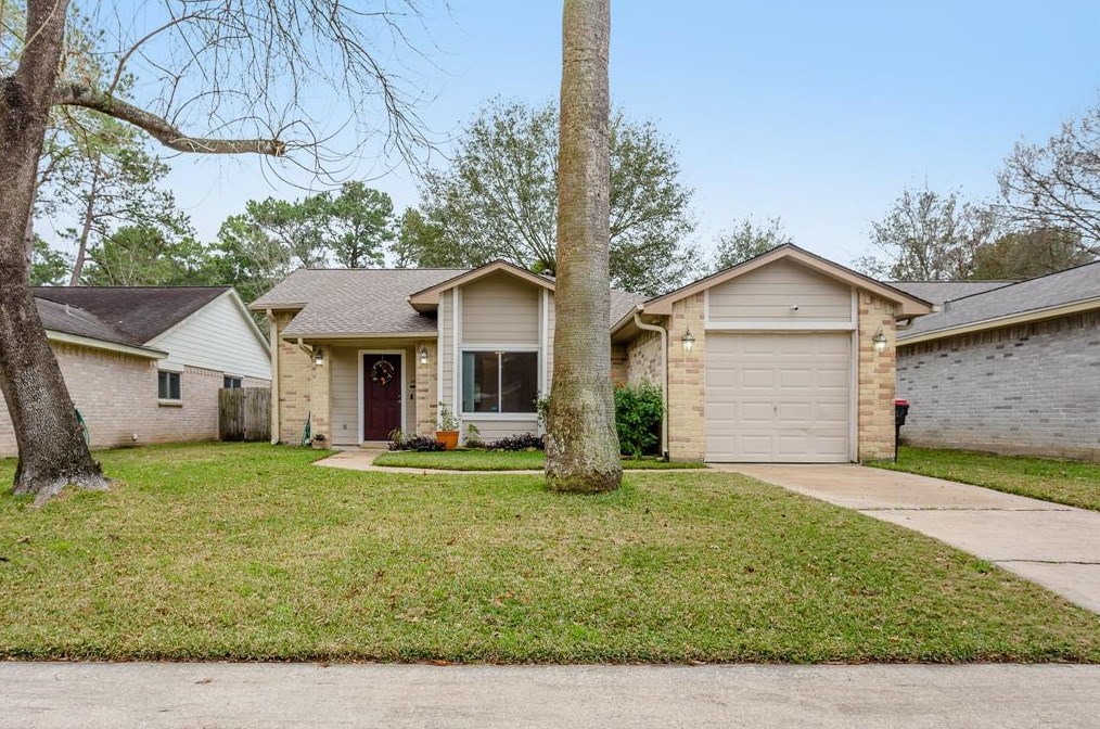 10311 Appleridge Dr, Houston TX  77070-4751 exterior