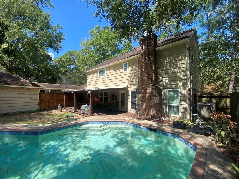1423 Sweet Grass Trl, Houston TX  77090-1844 exterior