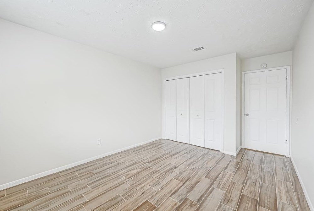 12822 Westpark Dr, Houston TX  77082-3950 exterior