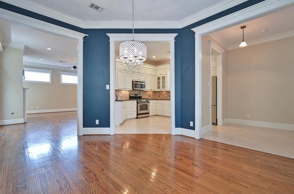 113 13th St, Houston TX  77008-6932 exterior