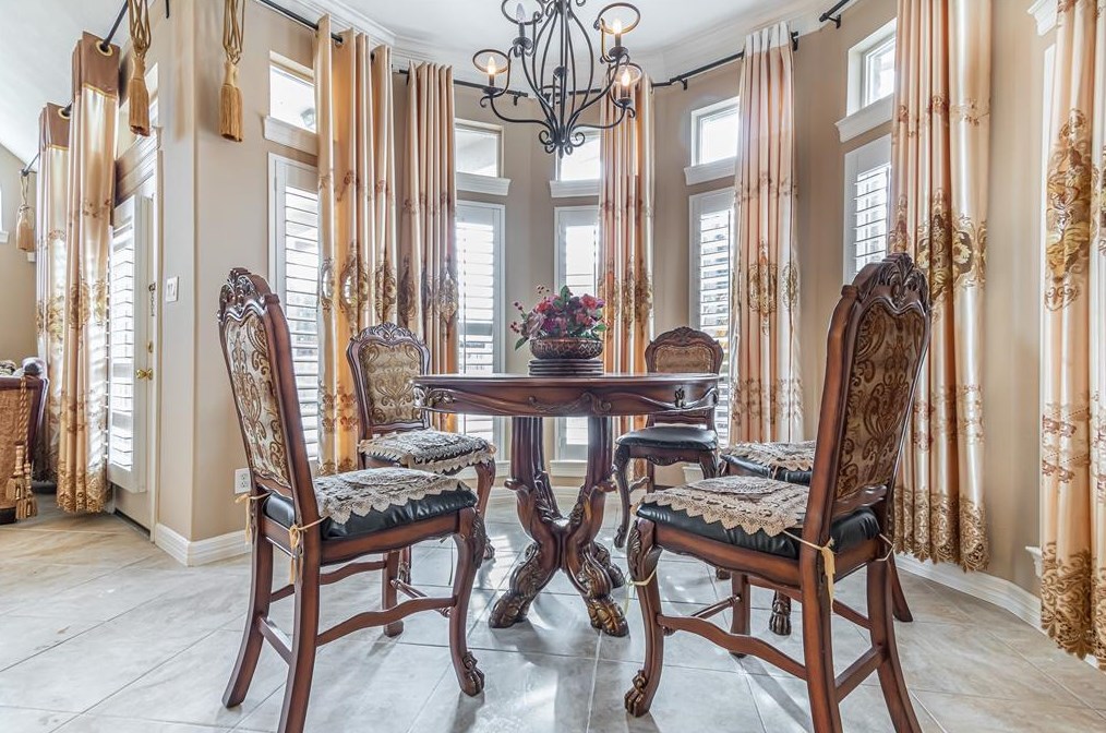 8123 Cranbrook Holw Ln, Houston TX  77095-4946 exterior
