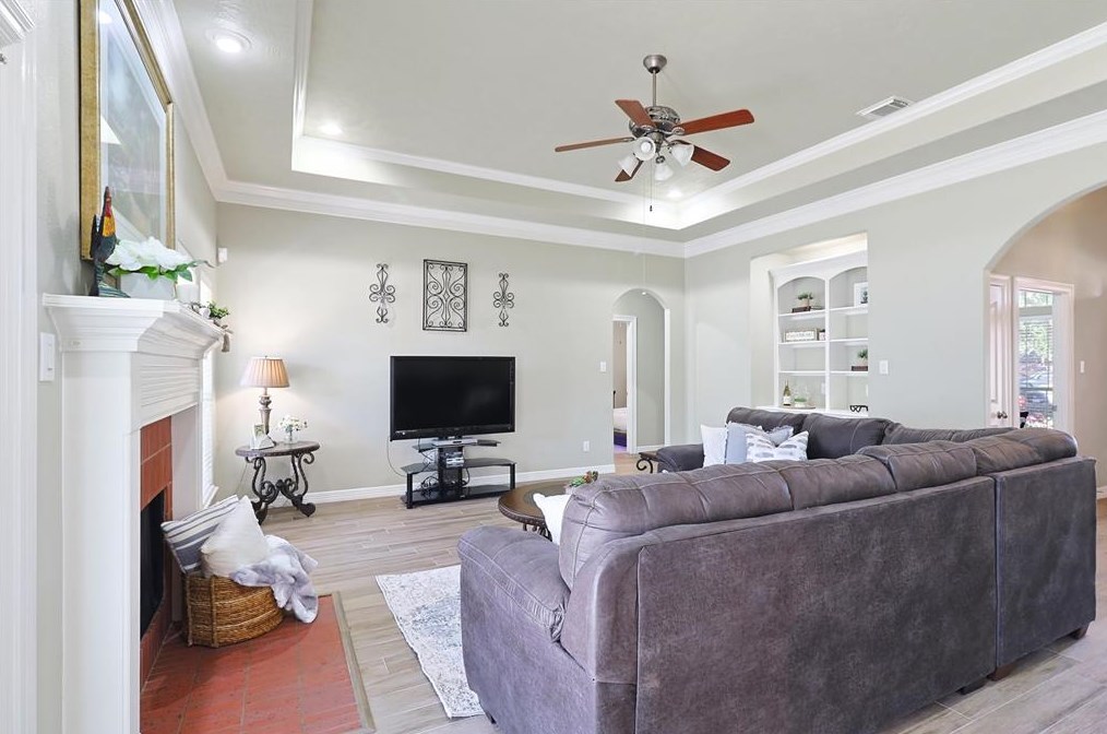 33334 Winsford St, Fulshear TX 77441-4040 exterior