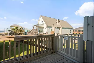 929 Bahama Drive, Crystal Beach, TX 77650 - Photo 33