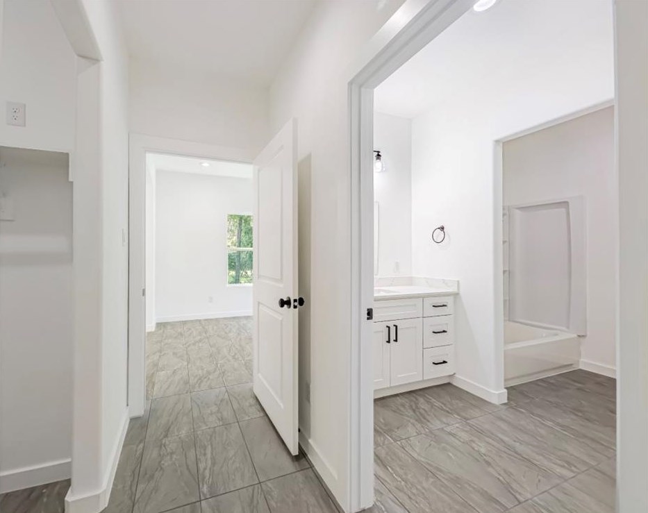 8721 Allwood St, Houston TX  77016-5425 exterior