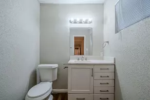 7226 Gore Dr, Houston, TX 77016 - Photo 19