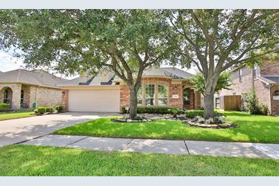 3710 Castle Falls Drive, Manvel, TX 77578 - Photo 1