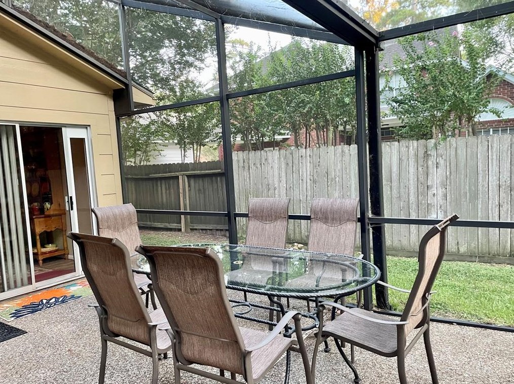 58 Eagle Ct, Spring TX  77380-3926 exterior
