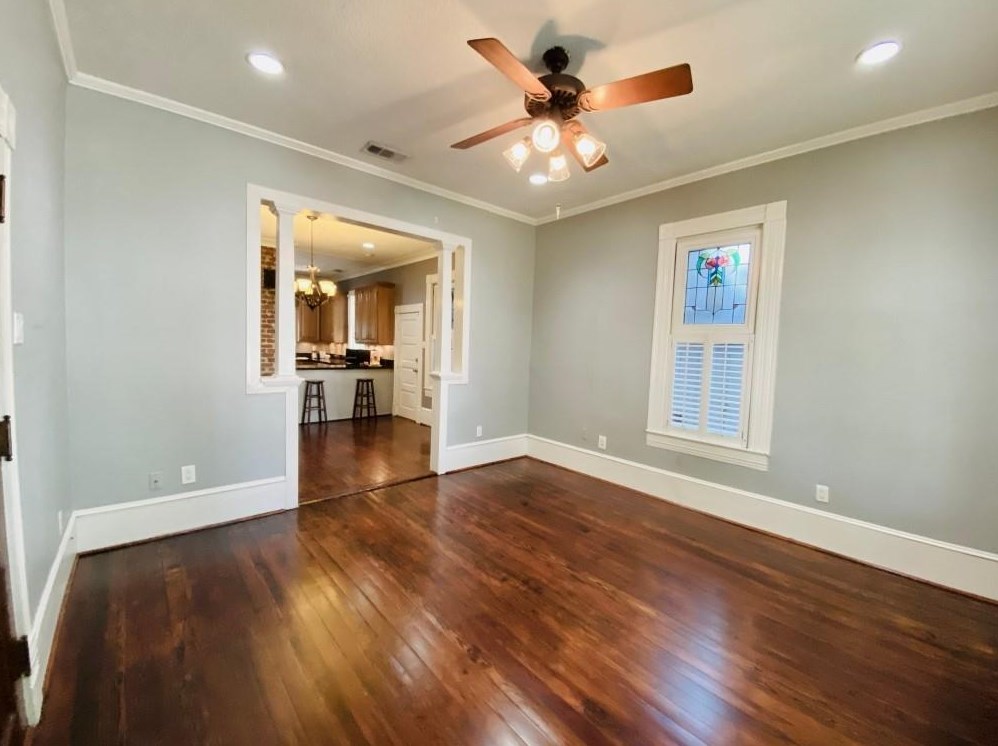 332 27th St, Houston TX  77008-2009 exterior