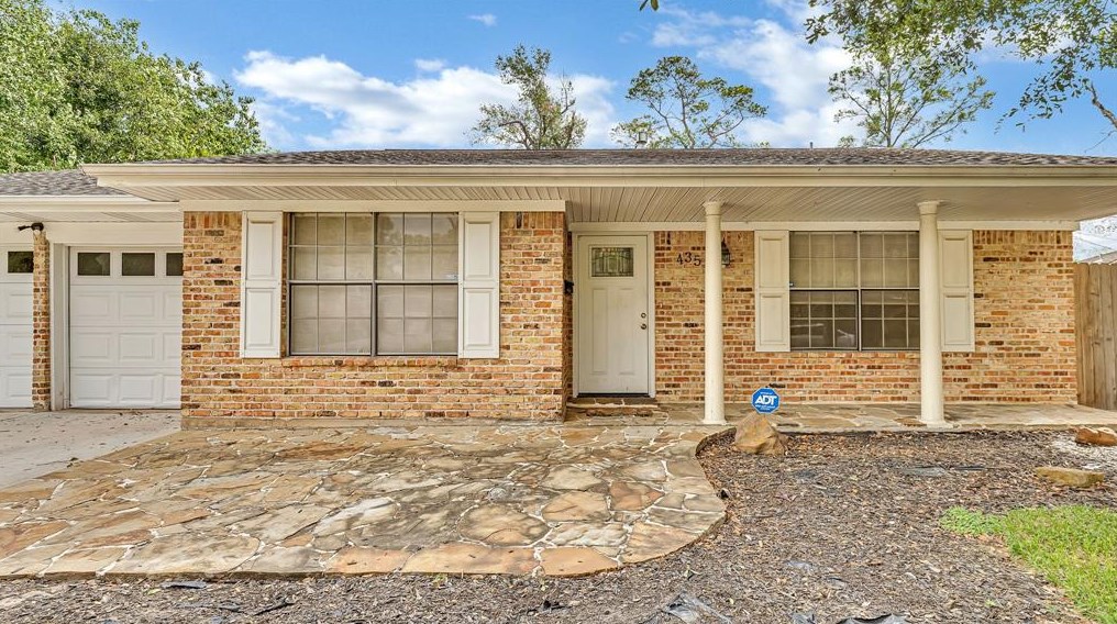 435 Castlebar Ct, Houston TX  77015-3051 exterior