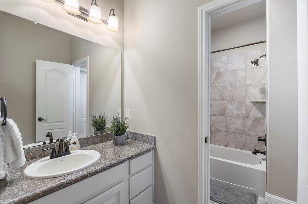 23622 Certosa Dr, Richmond TX 77406-5411 exterior