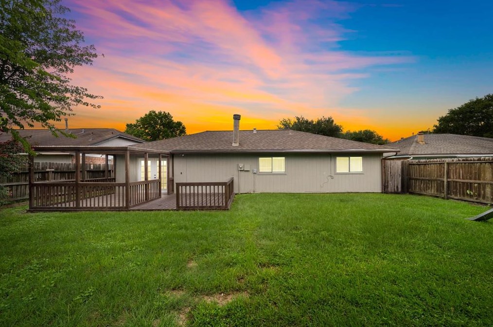 19519 Spanish Needle Dr, Houston TX  77084-4306 exterior