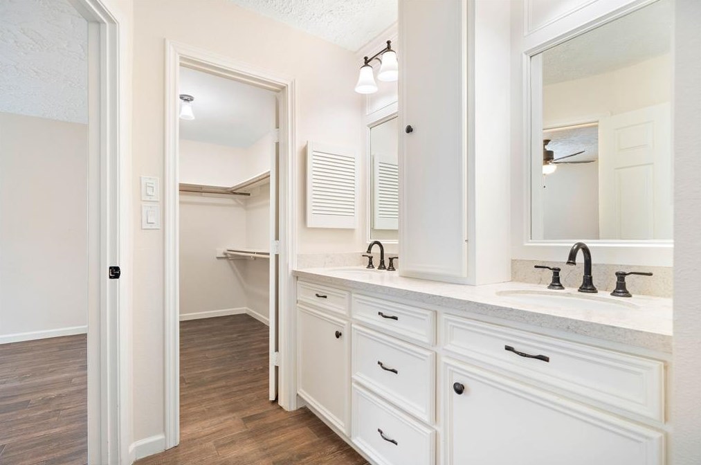 19519 Spanish Needle Dr, Houston TX  77084-4306 exterior