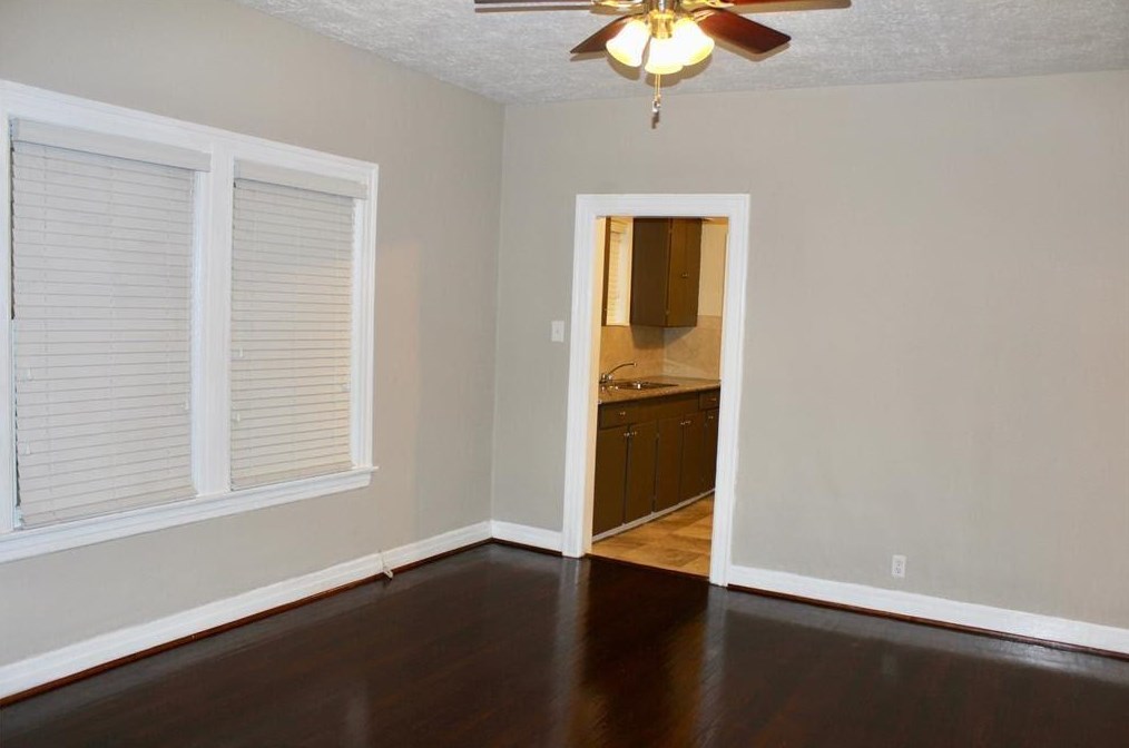1109 Crocker St, Houston TX  77019-4335 exterior
