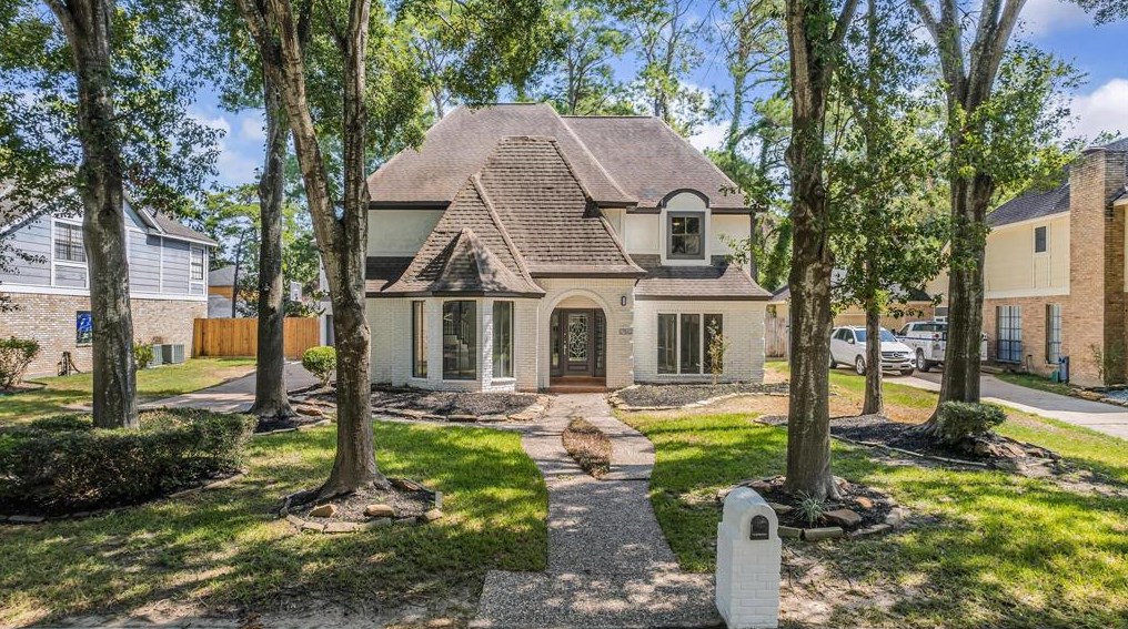 17512 Ponderosa Pines Dr, Houston TX  77090-2060 exterior