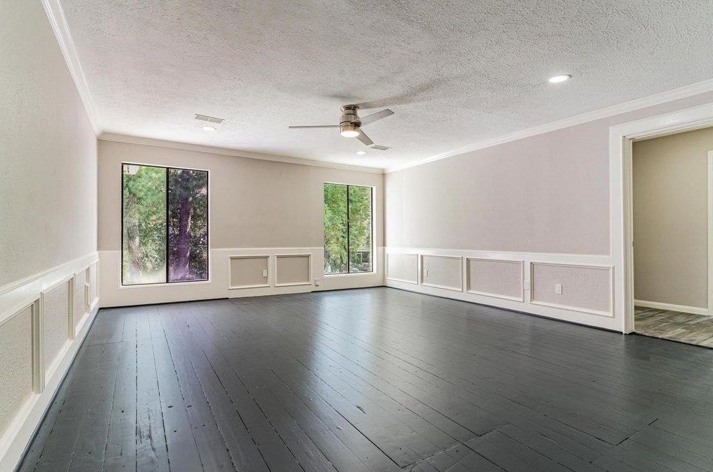 17512 Ponderosa Pne Dr, Houston TX  77090-2060 exterior