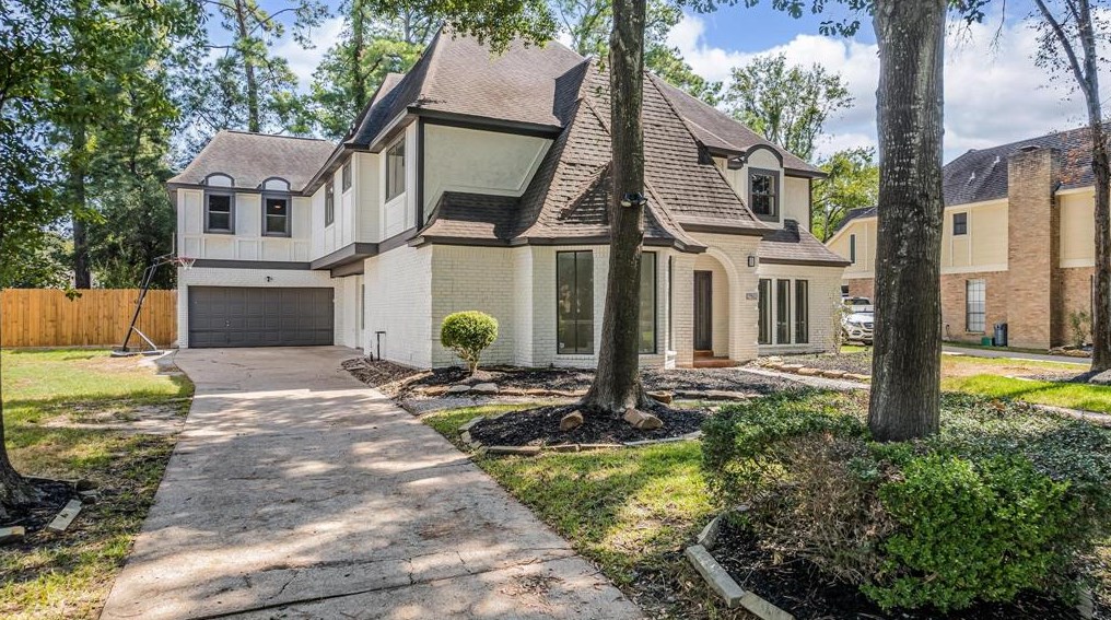 17512 Ponderosa Pne Dr, Houston TX  77090-2060 exterior