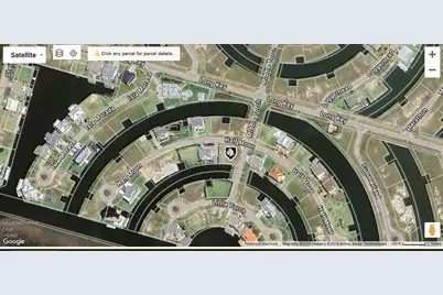 18 Half Moon, Hitchcock, TX 77563 - Photo 5