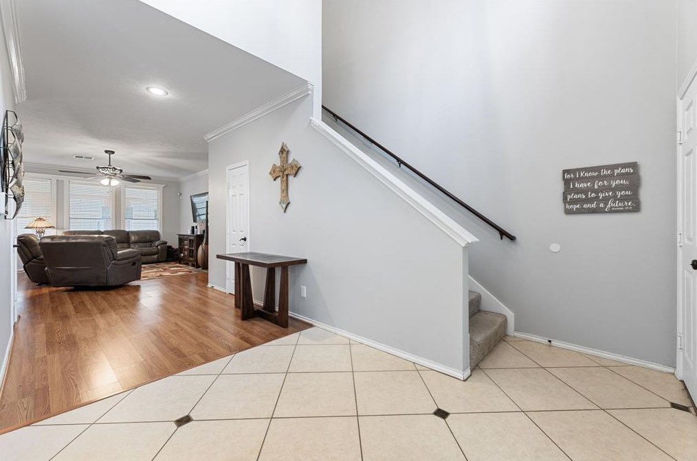 17315 Sparrow Way Ct, Houston TX 77095-1449 exterior