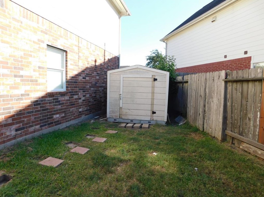 11438 Bandera Valley Ct, Houston TX  77089-2482 exterior