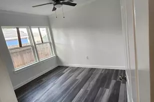 3903 Broyles, Houston, TX 77026 - Photo 11