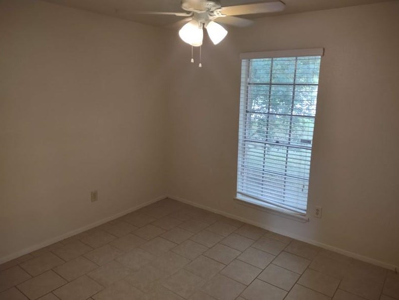 9730 Appleridge Dr, Houston TX  77070-4704 exterior